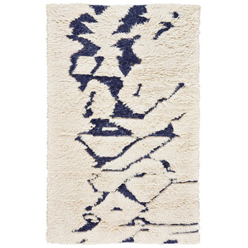 Roamer Cream Dk. Blue - Retreat Home Furniture
