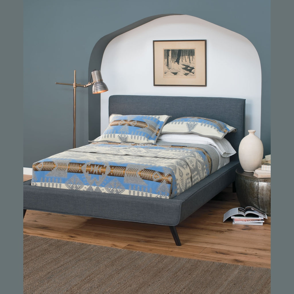 Silver Bark Jacquard Blanket - Retreat Home Furniture