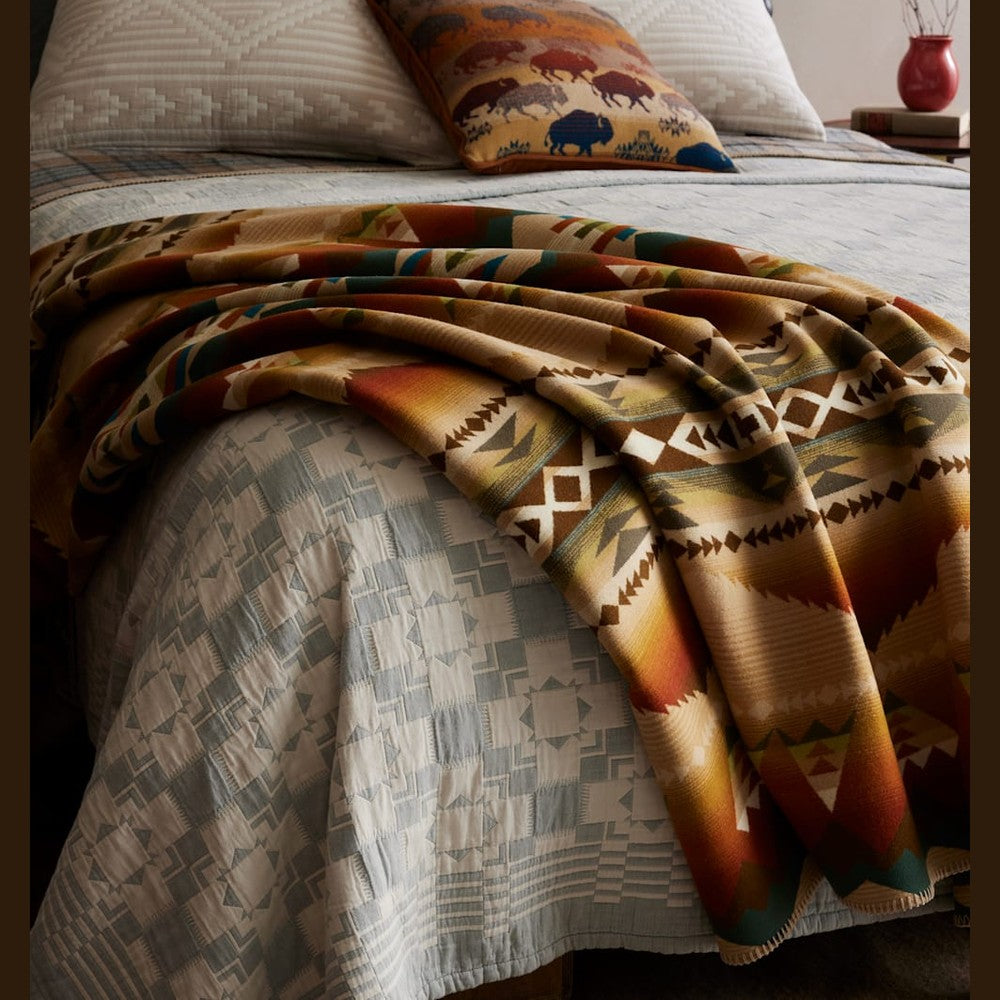 Solstice Canyon Blanket - Retreat Home Furniture