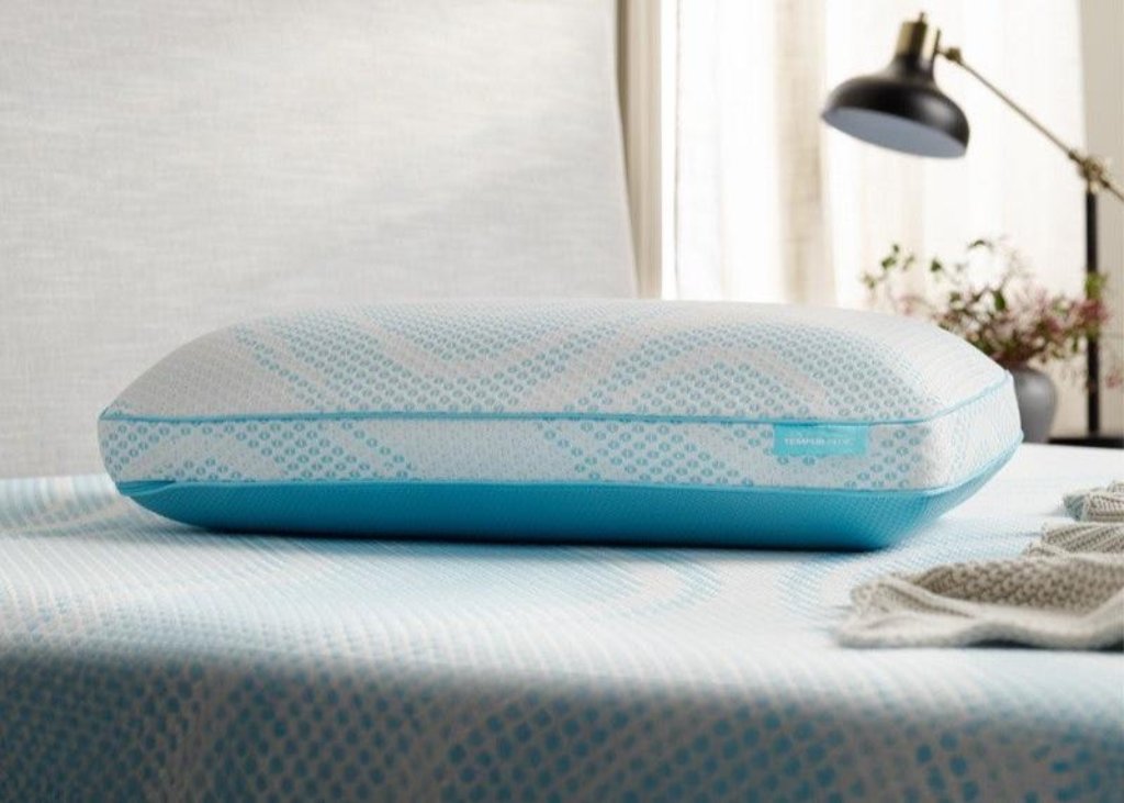 TEMPUR-Breeze ProHi Pillow - Retreat Home Furniture