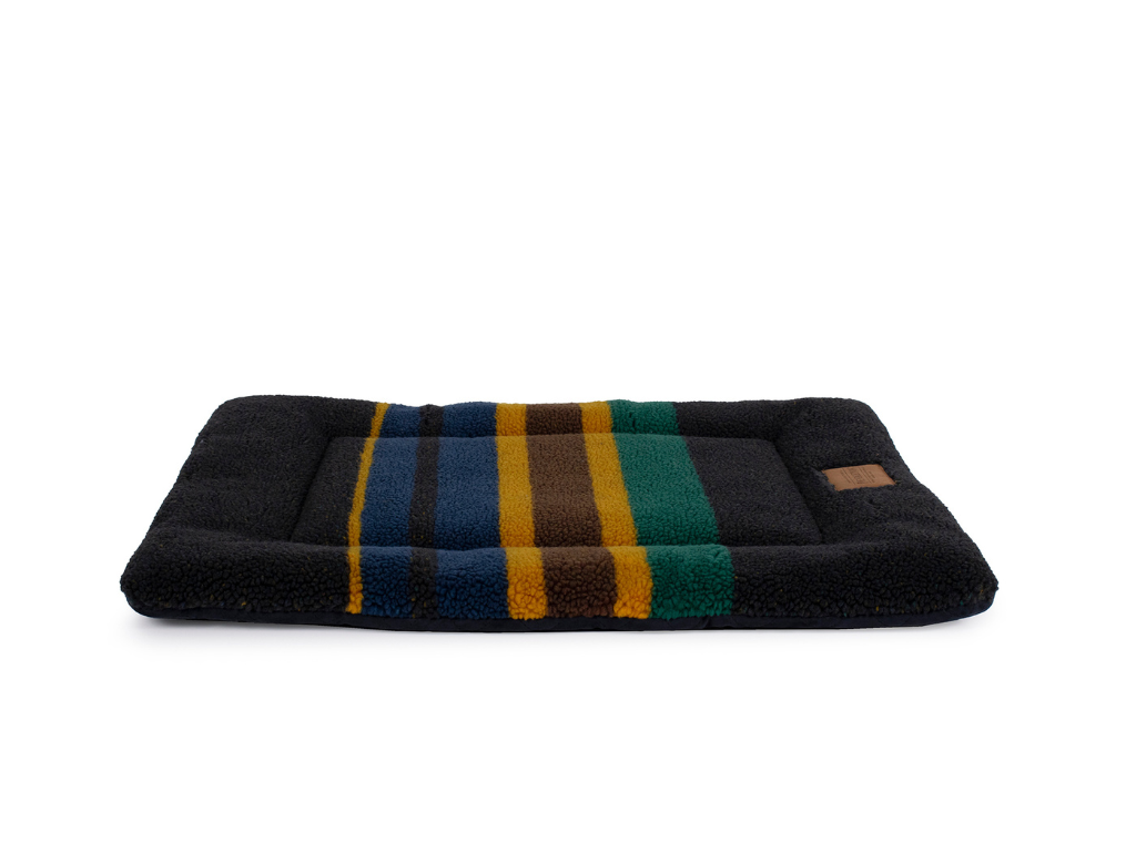 Vintage Camp Oxford Black Comfort Cushion – Dog Bed