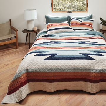 Wyeth Trail Quilt Set