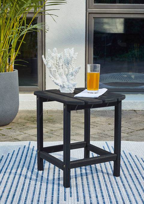 Standard Poly End Table - Retreat Home Furniture