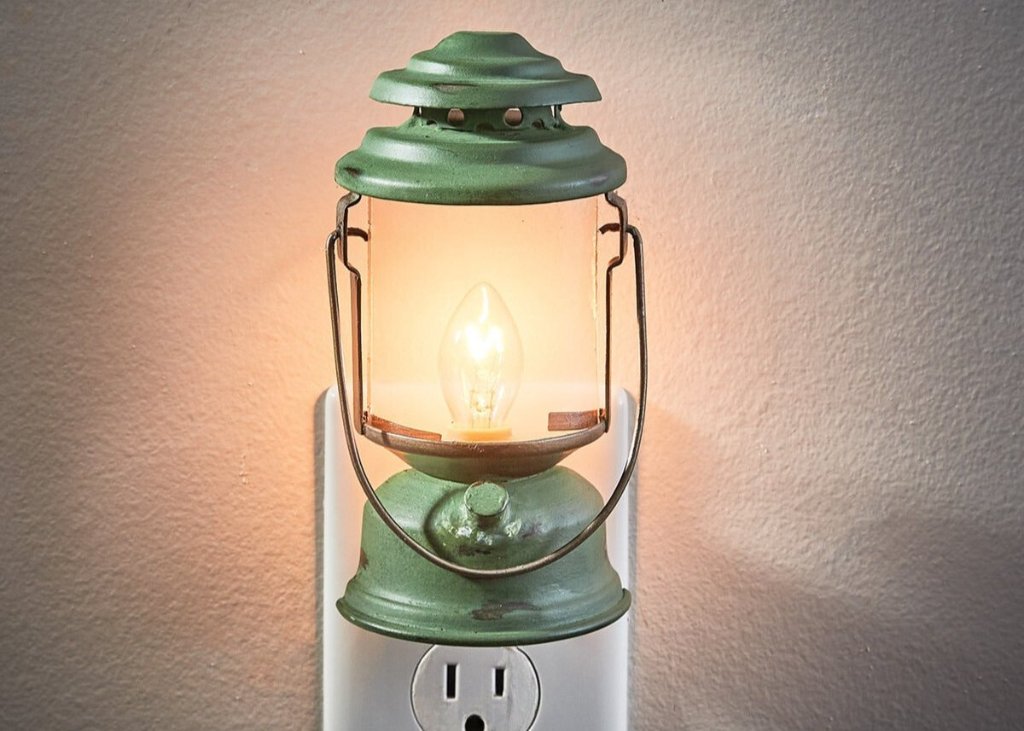 Green Camp Light Lantern - Retreat Home Furniture